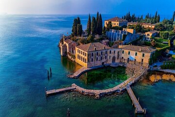 Private Full-Day Tour by Boat in Lake Garda