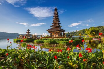 Ulun DanuTemple with Tanah Lot Sunset Tour