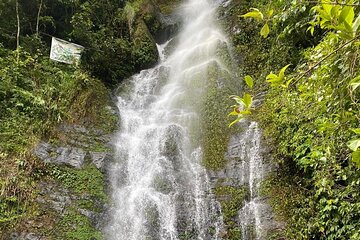 Amazing Royal Twins Waterfall and Natural Begnas Lake Hiking Trip from Pokhara