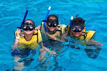 Snorkeling Experience in Cancun - Hands Underwater Museum