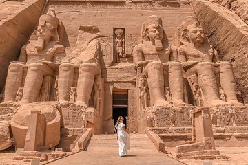 Day Trip to Abu Simbel from Cairo by Plane