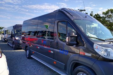 Shared transfer from Florianópolis airport to Balneário Camboriú