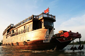 Mien Tay Sampan Private Cruise 2 days 1 night