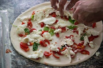 Pizza Class in Naples, pizza chef for a day.