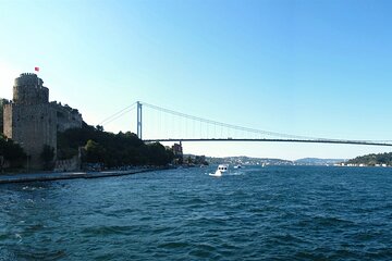 Golden Horn and Bosphorus Boat Tour in Istanbul