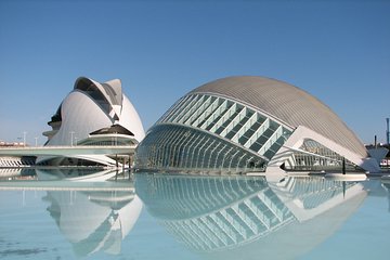 Private Valencia Transfer: Cruise Port or Airport to Central Valencia