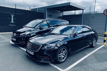  Chauffeur Car Transfer Services from London To Gatwick Airport