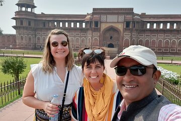 Incredible Golden Triangle Tour by Car in 3 Nights and 4 Days