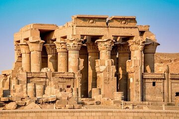 A day from Aswan to Kom Ombo by train