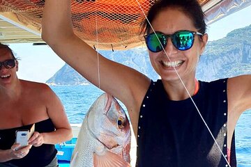 Full-Day Fishing Tour in Capri with Lunch from Sorrento