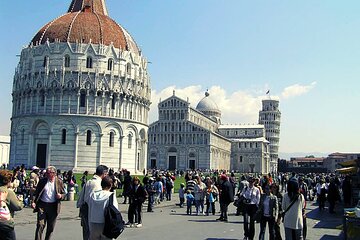 Small group San Gimignano, Tuscany & Pisa from Florence