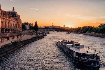 Paris Capitaine Fracasse 3 Course Seine River Dinner Cruise