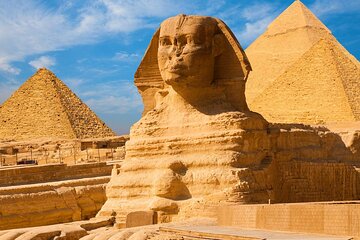 Half Day Tour to the Giza Pyramids and Sphinx