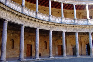 Excursion to Granada with Guided Alhambra From Malaga