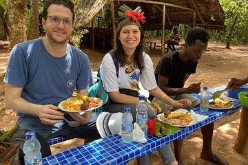 Spice tour and cooking class (local food)