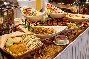 Dubai Creek Cruise Dinner with Transfer 