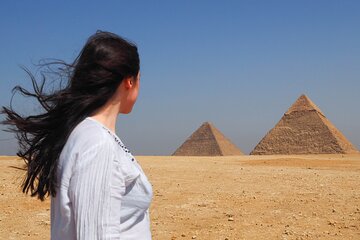 Private Tour: Giza Pyramids, Sphinx, Memphis, Lunch & Camel Ride