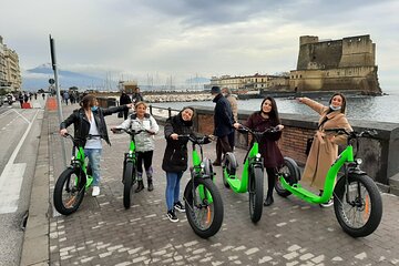 Guided tour of Naples by electric scooter