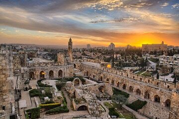 Private Tour : Tower of David and Jerusalem Old City Quarters