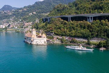 Round trip cruise from Montreux to Chillon