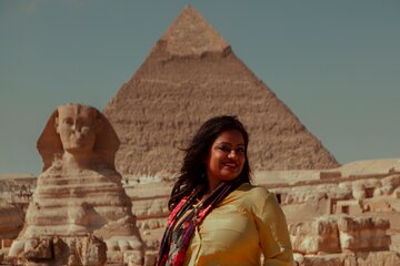 Cairo Layover Tour to Giza Pyramids & Felucca Ride on Nile from Cairo Airport