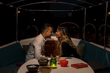 Private Romantic Evening Canal Cruise in Amsterdam