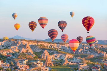 Watching Balloons on Cappadocia Sky(People Have Fear of Heights)