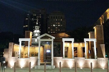 Small-Group Alexander Hamilton Public Walking Tour in Philadelphia