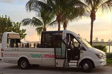 Miami Private Night Tour by Cabriolet Bus