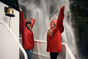 Milford Sound Sightseeing Cruise with optional Picnic or Buffet