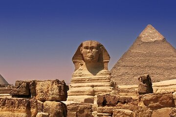 Private Tour to Giza Pyramids and The Egyptian Museum