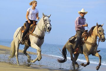 Horseback Riding in Sayulita Through Jungle Trails to the Beach