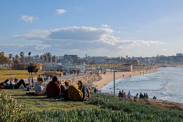 Tel Aviv Like a Local: Customized Guided Tour by Lokafy