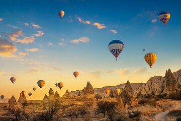 Full-day Cappadocia Tour with Camel Safari at Sunset Timing