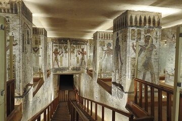Private Guided Tour to Valley of the Kings