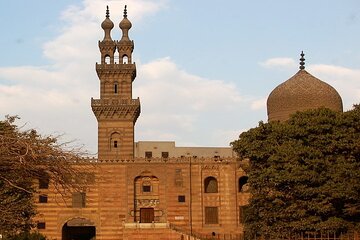 Private Half Day Tour of Islamic Cairo with Pickup and Drop-off