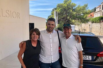 Split to Split Airport Private transfer 1-8 pax (Door to Door transfer)