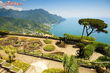 Full-Day Private Ravello, Amalfi and Positano Tour from Napoli