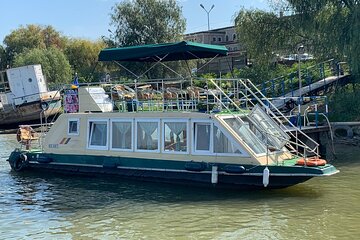 Danube Delta tour, departure Tulcea port ...