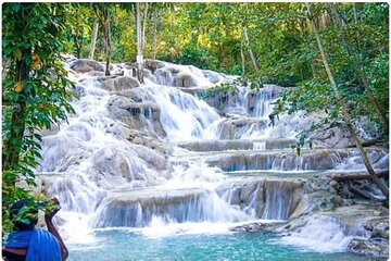  Dunn’s River Falls,Zip lining & horseback riding Combo tour from Montego Bay 