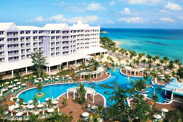 Montego Bay Airport Transfer to Riu Ocho Rios Hotel 