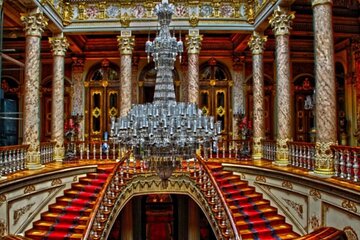 Worthy of Sultans, A-Day-Tour of Bosphorus & Dolmabahce Palace