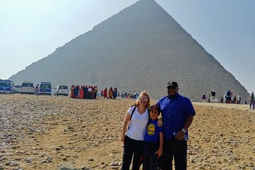 Private Tour of Cairo and Giza and a Nile Dinner Cruise