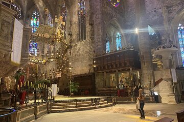 Gaudí and Modernist Art: Guided Tour in Palma de Mallorca