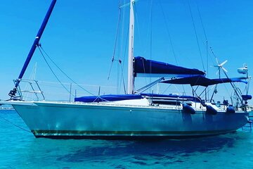 Sailing Adventure in Palma de Mallorca with Snorkeling and SUP