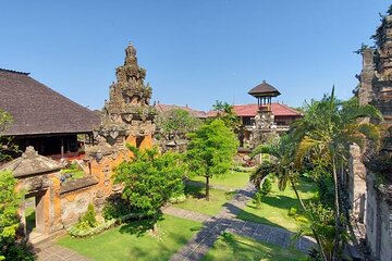 Private Bali Museum and Bajra Sandhi Monument Historical Tour