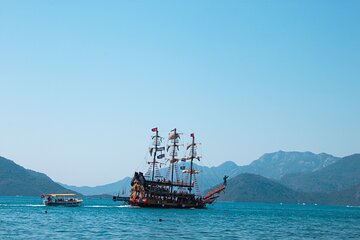 Marmaris Pirate Boat Trip with Lunch and Drinks