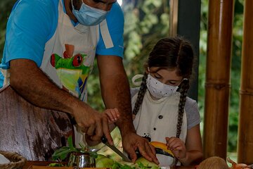 Manuel Antonio Local Cooking Class with Botanical Garden Tour