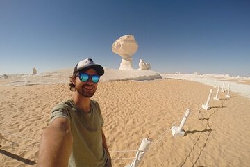 Package Private 3 days 2 nights to White Desert & Bahariya
