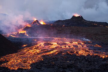 Private Full-Day Tour to Geldingadalir Active volcano from Reykjavik